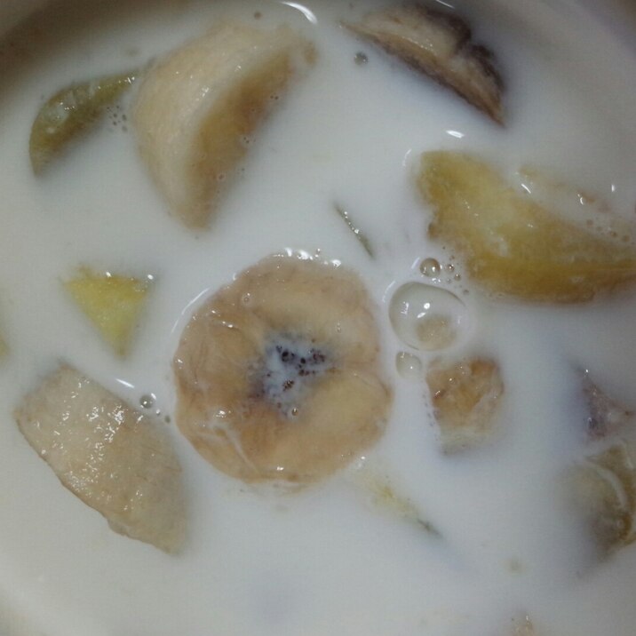 離乳食後期 バナナとさつまいもの牛乳スープ レシピ 作り方 By たくみ905 楽天レシピ 離乳食後期 バナナとさつまいもの牛乳スープ レシピ 作り方 By たくみ905 楽天レシピ